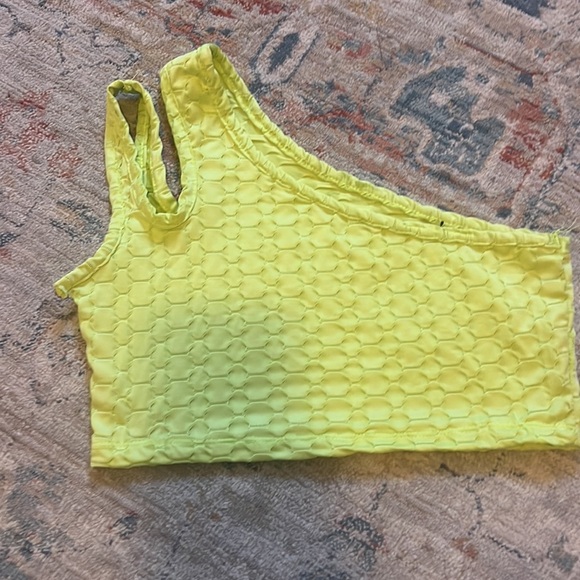 Neon Green Crop Top with strappy sleeve - Picture 2 of 2